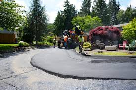 Best Driveway Maintenance Services  in Briarcliff Manor, NY